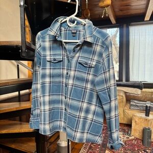Patagonia Flannel Size 2
